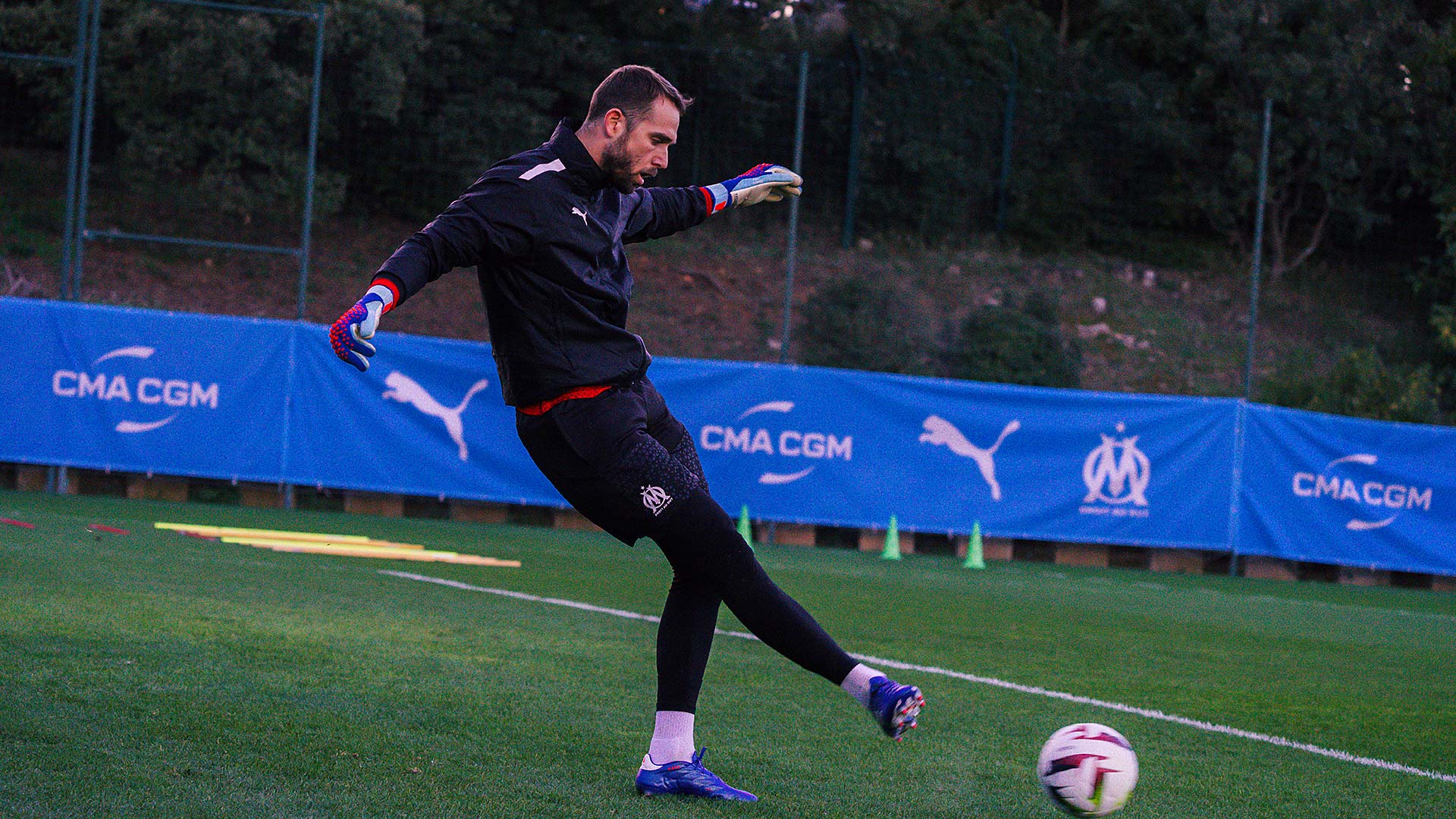 Pau Lopez